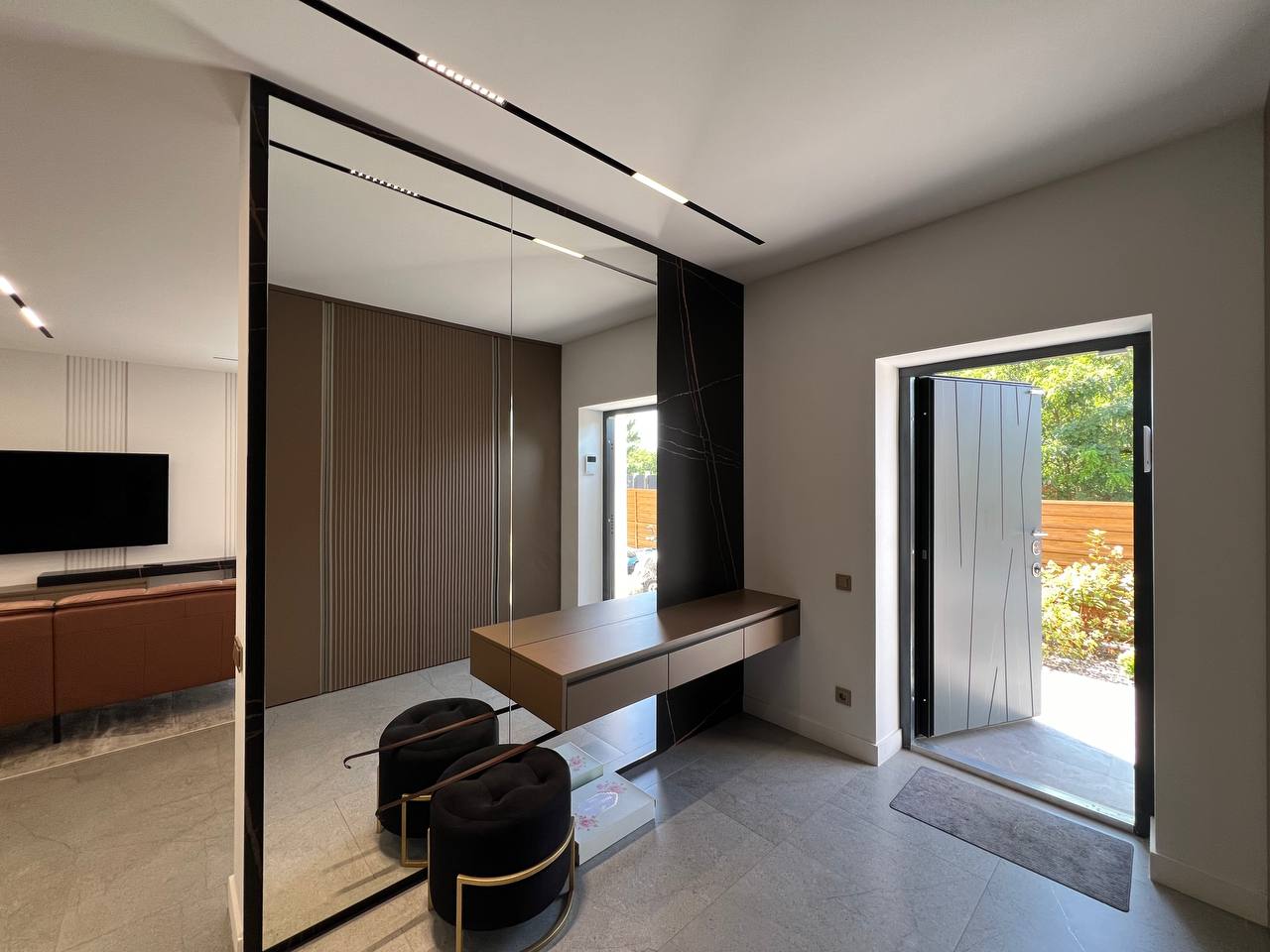 Гореничі Приватний Будинок з дизайнерським ремонтом - Зображення 17