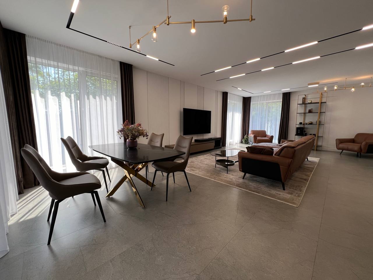 Гореничі Приватний Будинок з дизайнерським ремонтом