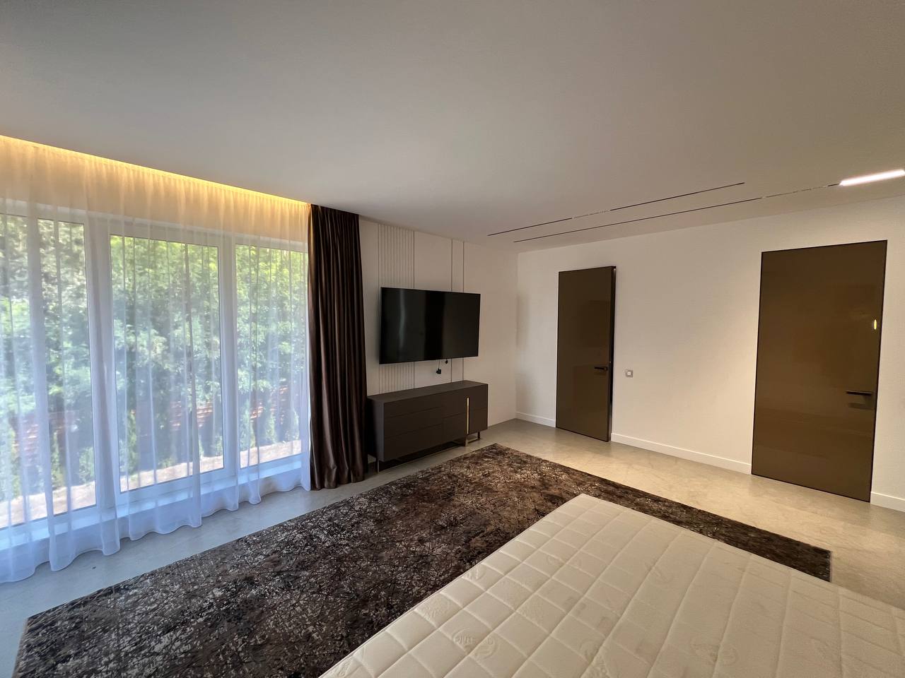 Гореничі Приватний Будинок з дизайнерським ремонтом - Зображення 37