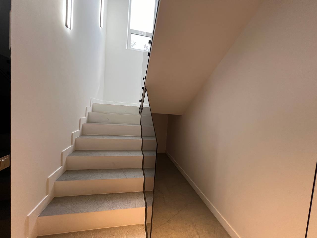 Гореничі Приватний Будинок з дизайнерським ремонтом - Зображення 24