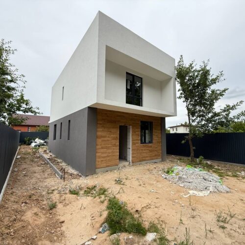 Двоповерховий будинок  Тарасівка