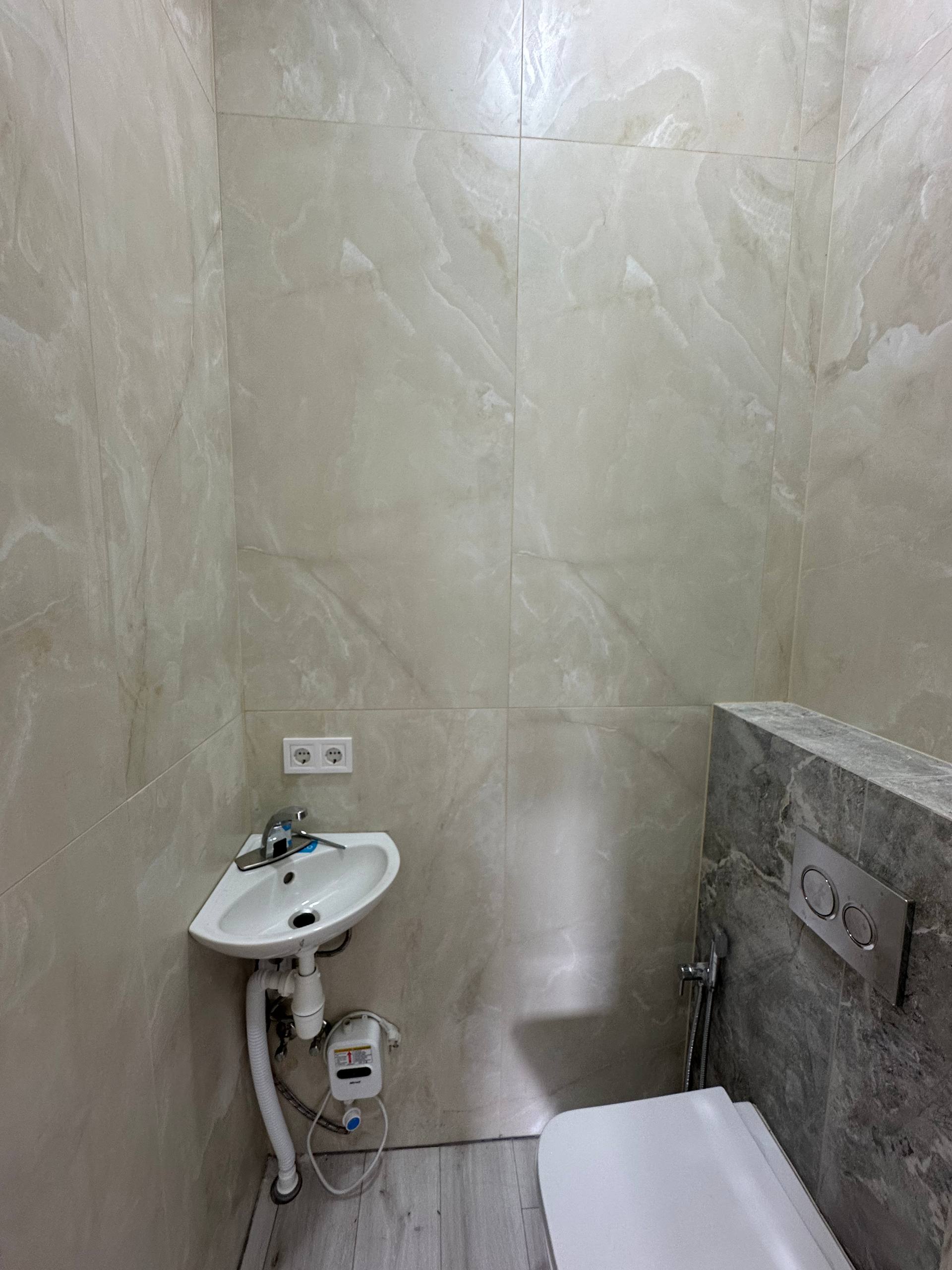 Таунхаус в Білогородці з ремонтом - Зображення 11