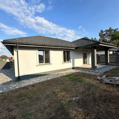 Лісова Буча  Одноповерховий будинок