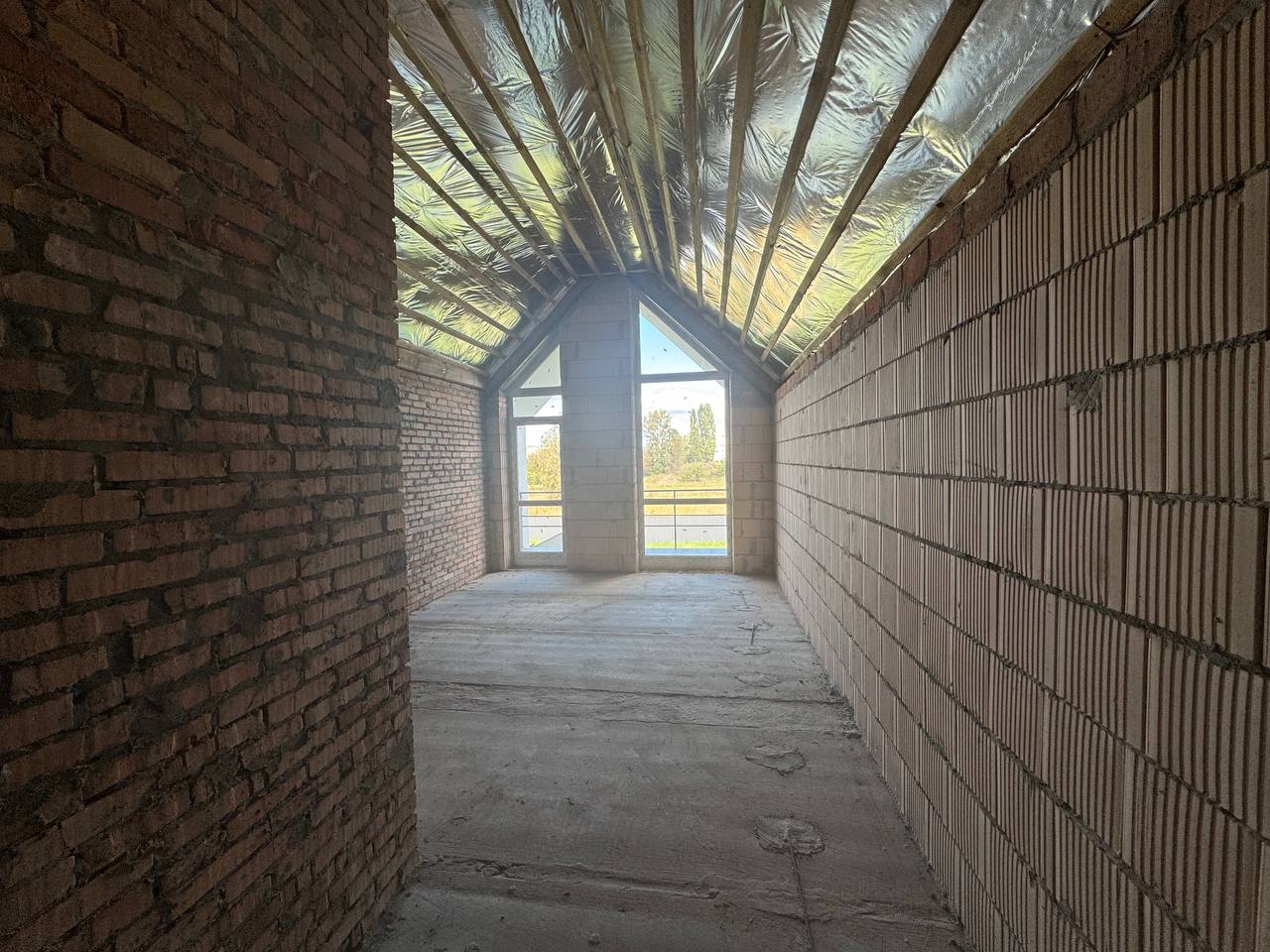 🏡 Сучасний двоповерховий будинок із терасою - Зображення 8