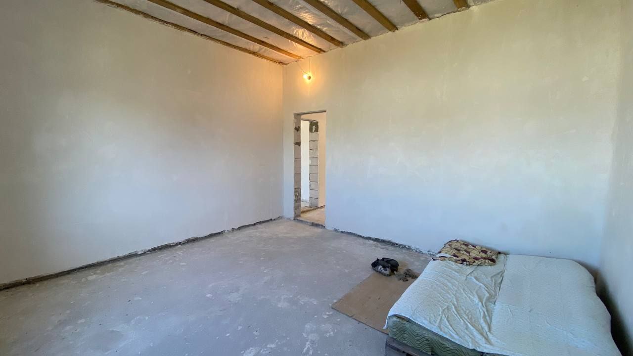 π‘ ΠΠ°ΡΠΈΡΠ½ΠΈΠΉ ΡΡΠΌΠ΅ΠΉΠ½ΠΈΠΉ Π±ΡΠ΄ΠΈΠ½ΠΎΠΊ Ρ ΠΌ. ΠΠ΅ΠΌΡΡΠ°ΡΠ²Π΅, ΠΡΡΠ°Π½ΡΡΠΊΠΈΠΉ ΡΠ°ΠΉΠΎΠ½ - ΠΠΎΠ±ΡΠ°ΠΆΠ΅Π½Π½Ρ 8