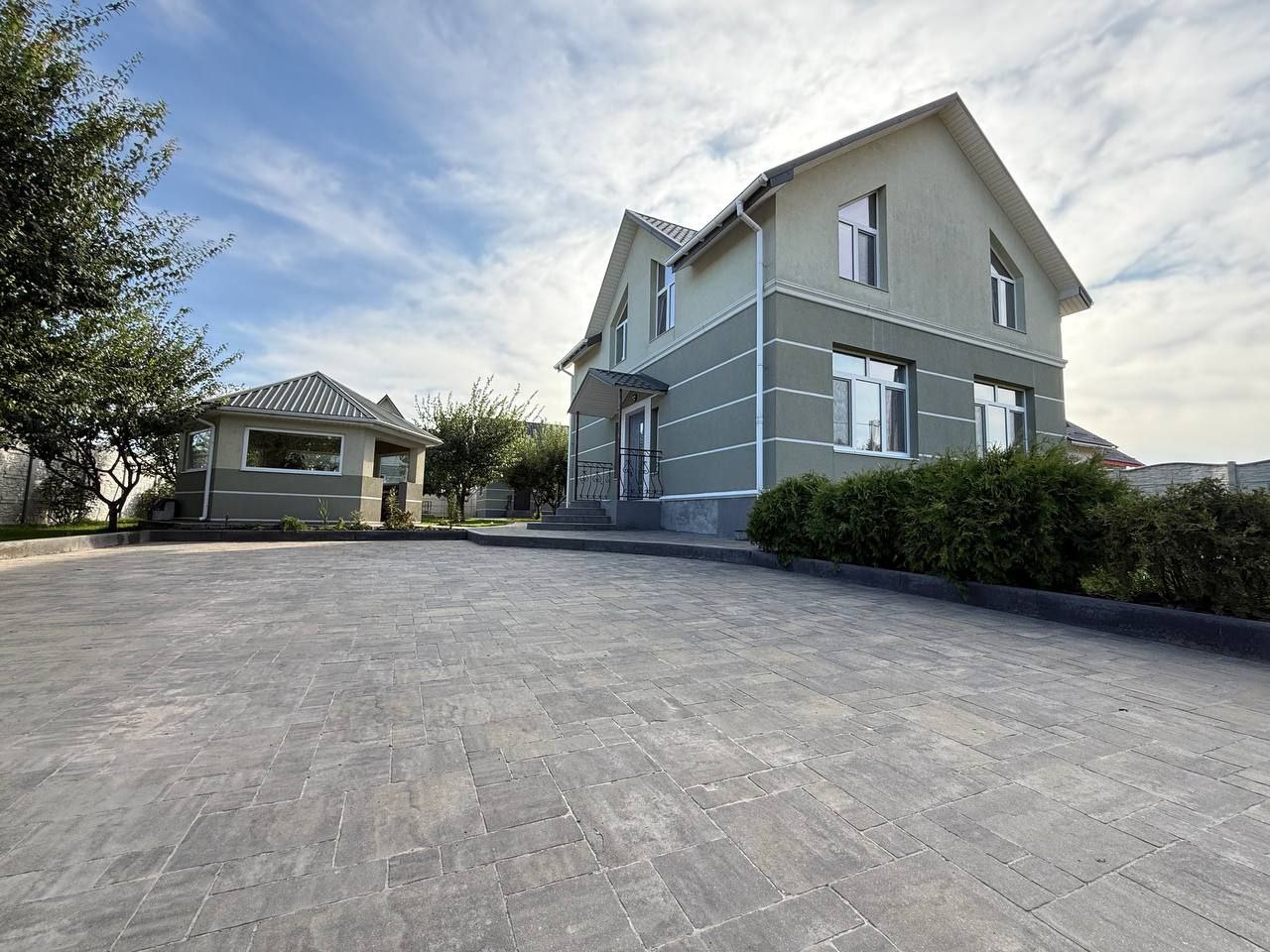 🏡 Просторий будинок у Макарові - Зображення 9