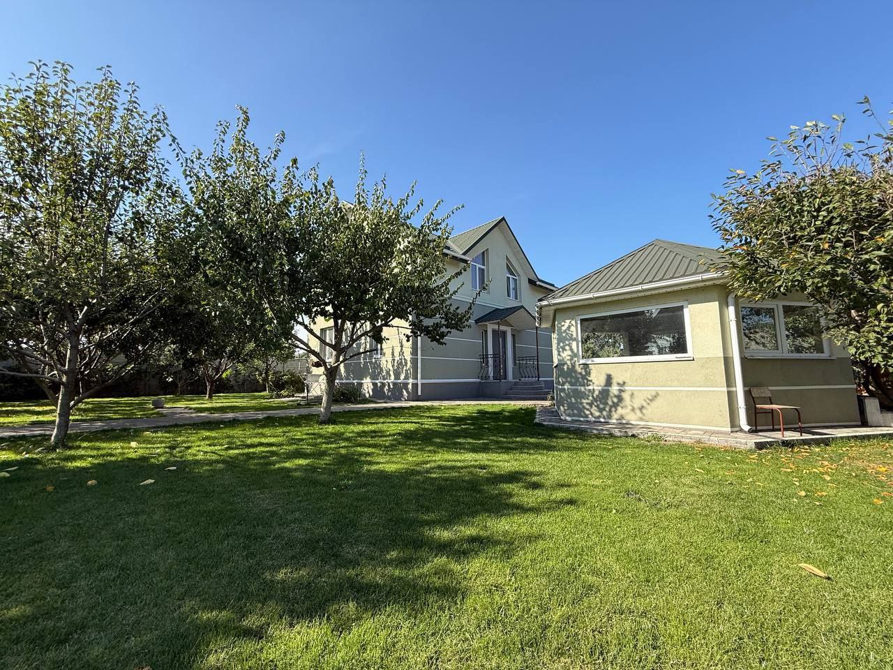 🏡 Просторий будинок у Макарові - Зображення 11