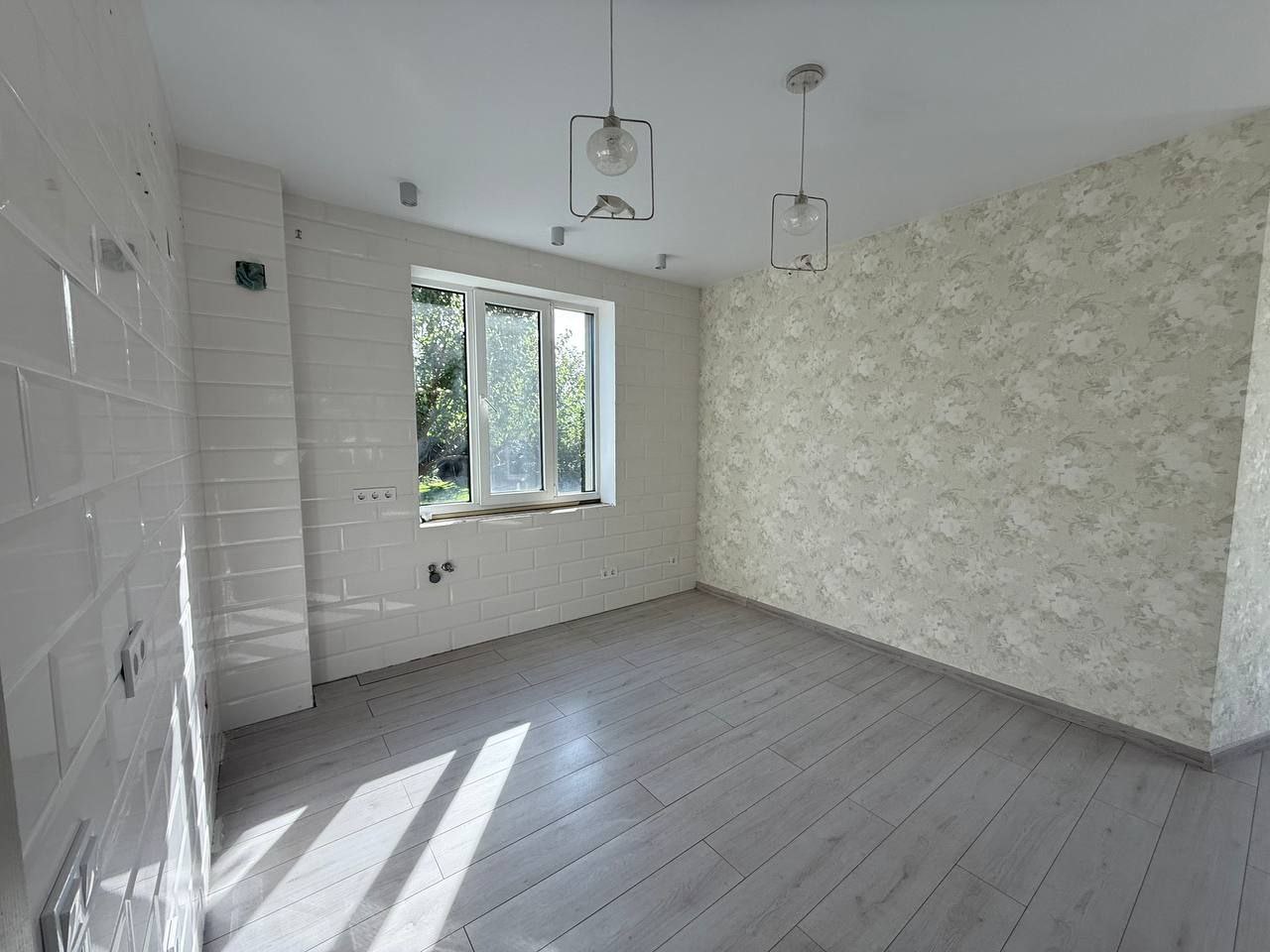 🏡 Просторий будинок у Макарові - Зображення 34