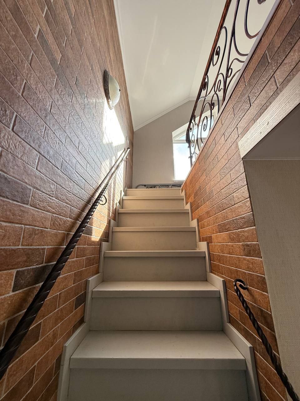 🏡 Просторий будинок у Макарові - Зображення 29