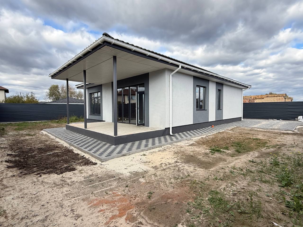 🏡 Одноповерховий будинок у с. Шевченкове (Білогородка)