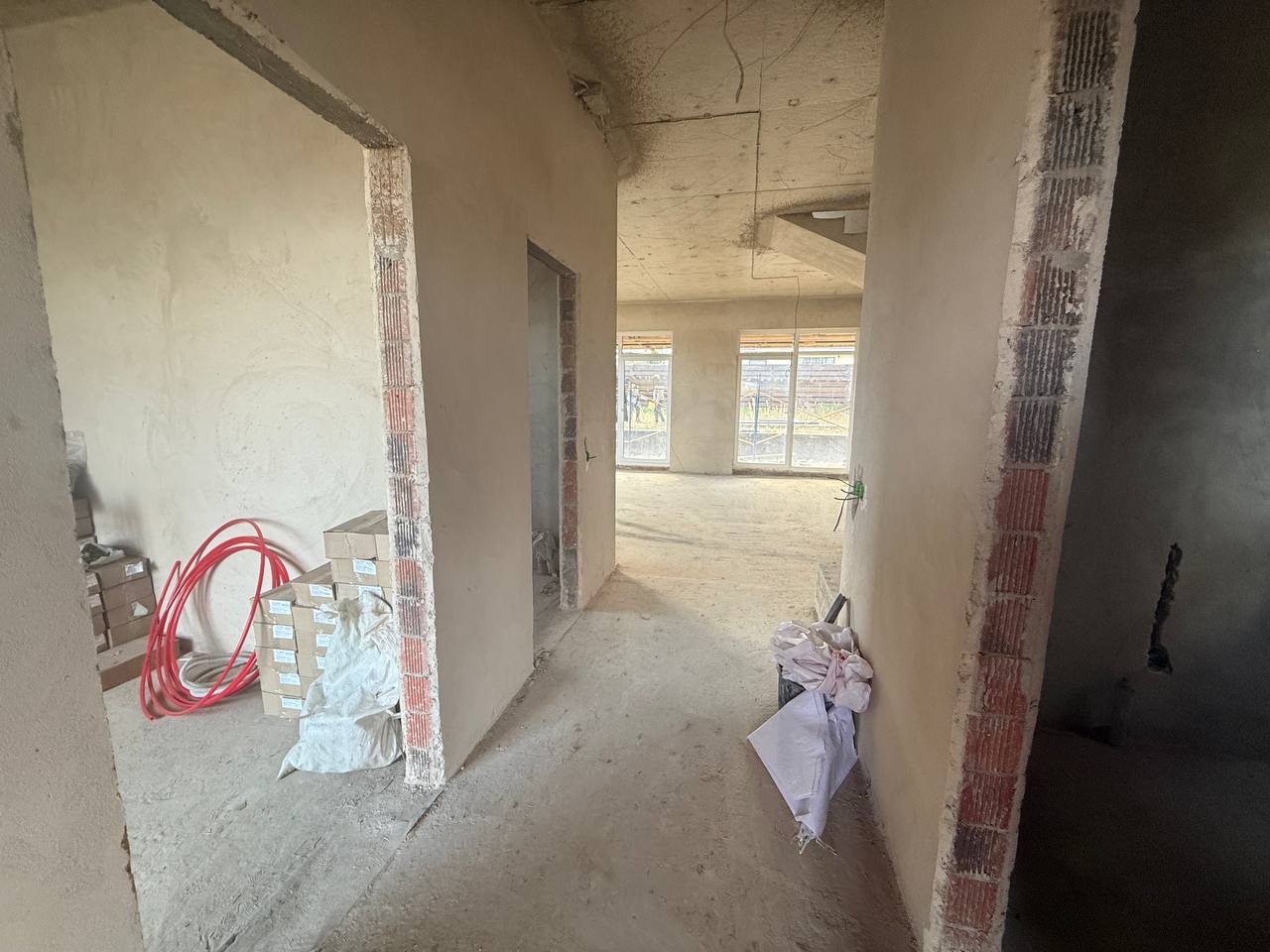 🏡 Сучасний двоповерховий будинок із автонавісом у с. Шевченкове (Білогородка) - Зображення 24