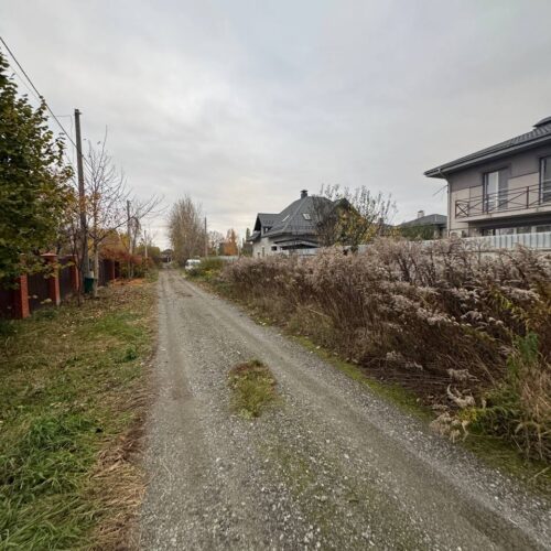 🌿 Земельна ділянка в м. Макарів