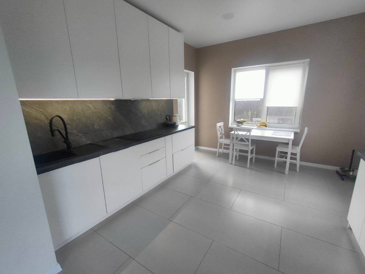 🏡 Сучасний будинок у Михайлівці-Рубежівці — комфорт, тиша та природа поруч із містом! - Зображення 3