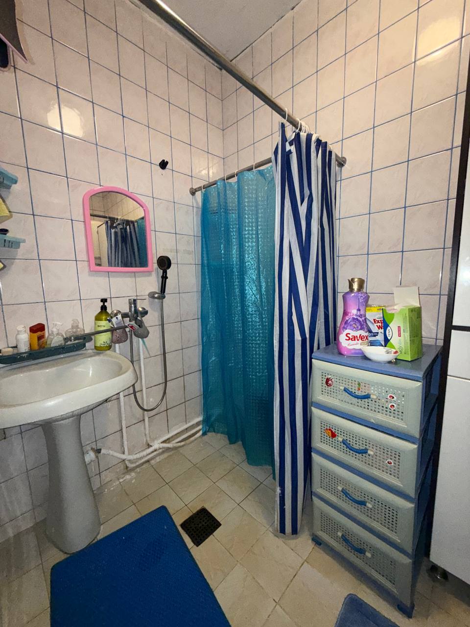 πΠΠ°ΠΊΠ°ΡΡΠ², ΠΡΠ΄ΠΈΠ½ΠΎΠΊ Π· ΡΠ΅ΠΌΠΎΠ½ΡΠΎΠΌ ΡΠ° 45 ΡΠΎΡΠΊΠ°ΠΌΠΈ Π·Π΅ΠΌΠ΅Π»ΡΠ½ΠΎΡ Π΄ΡΠ»ΡΠ½ΠΊΠΈ - ΠΠΎΠ±ΡΠ°ΠΆΠ΅Π½Π½Ρ 9