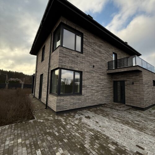 🏡 Сучасний будинок у Дмитрівці (Куба) — комфорт, тиша та простір поруч із Києвом!